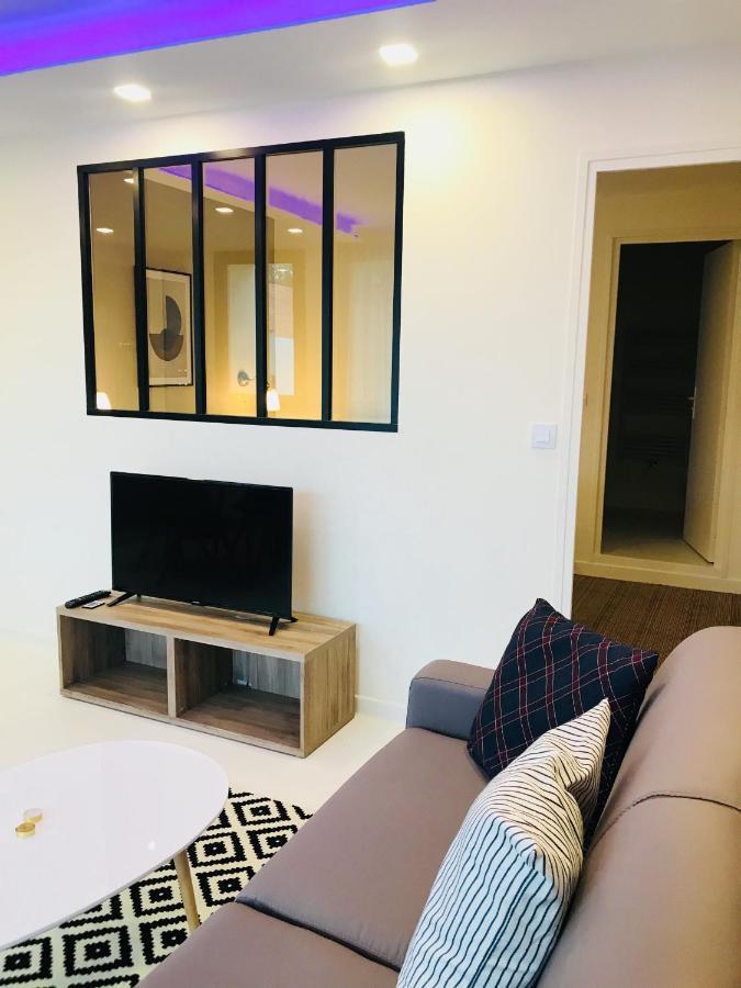 Appartement Beau 2 pièces Evry Centre à Courcouronnes Extérieur photo